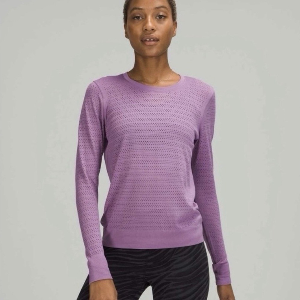 Lululemon Swiftly Breathe Top 6‎ Wisteria Purple Long Sleeve Perforated shirt